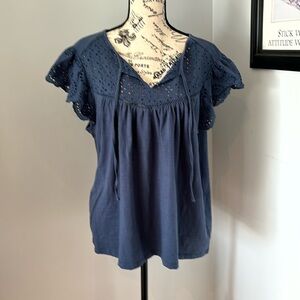 Iyla women’s XL top